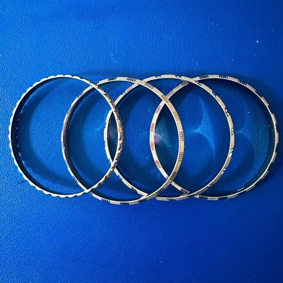 22CT Set of 5 Gold-Tone Textured Bangle Bracelets - Stamped - Picture 1 of 6